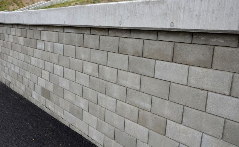 Retaining Wall Repair in Corona Del Mar, CA